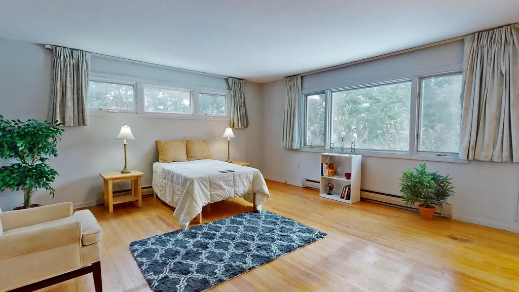 27 Ridgewood Drive Burlington VT 05408