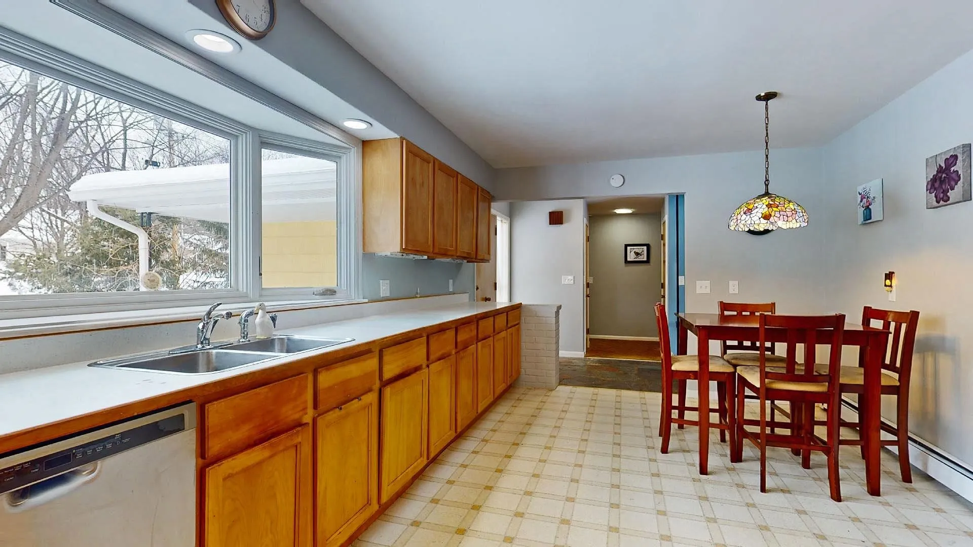 27 Ridgewood Drive Burlington VT 05408