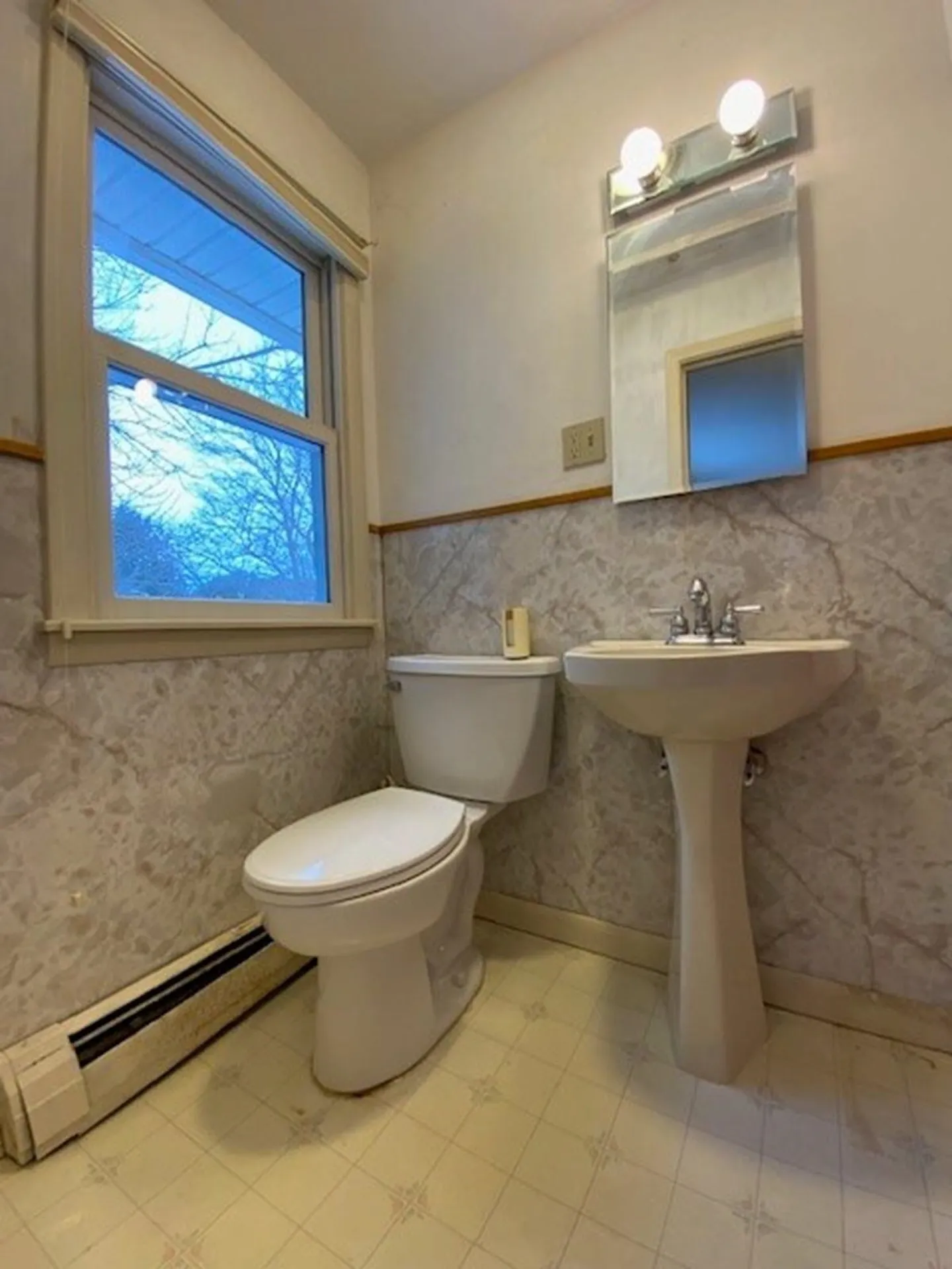 27 Ridgewood Drive Burlington VT 05408
