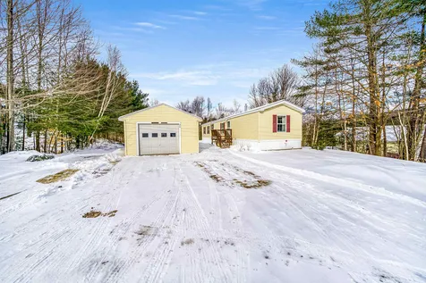 26 Popple Way Newport NH 03773