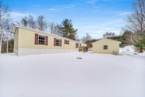26 Popple Way Newport NH 03773