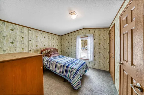 26 Popple Way Newport NH 03773