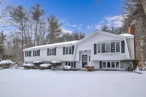 17 Wilson Hill Road Merrimack NH 03054