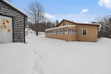 70 Stark Street Laconia NH 03246