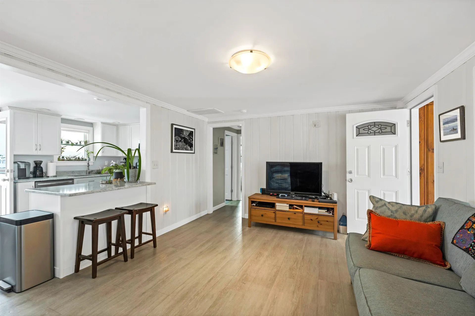 67 Hobson Avenue Hampton NH 03842