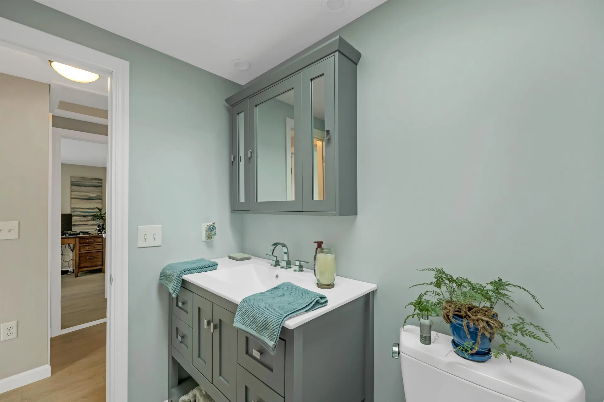 67 Hobson Avenue Hampton NH 03842