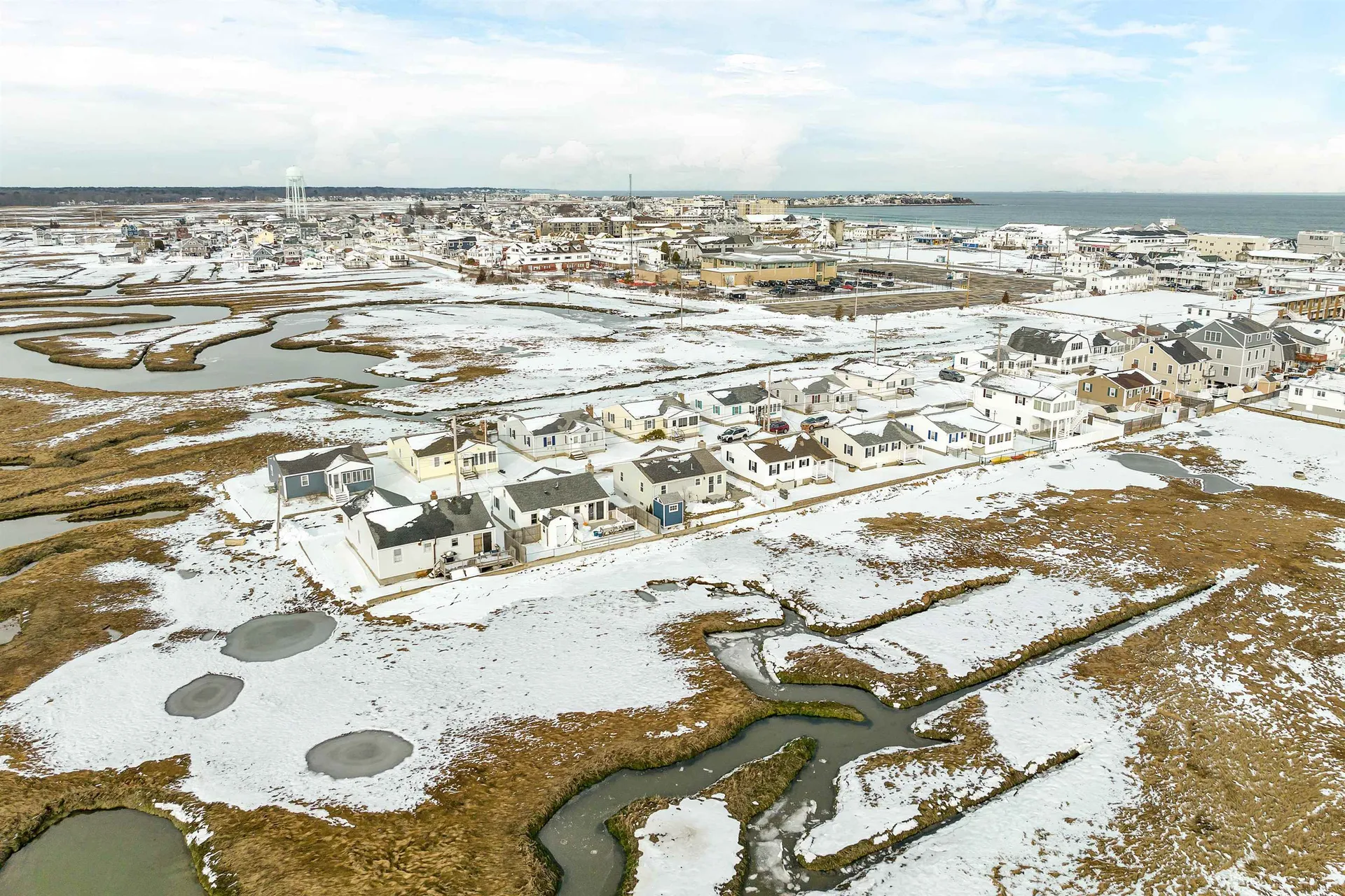 67 Hobson Avenue Hampton NH 03842