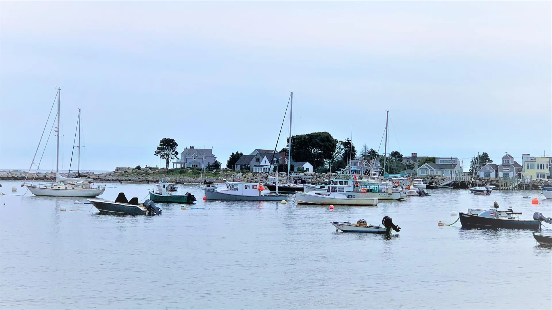 67 Hobson Avenue Hampton NH 03842