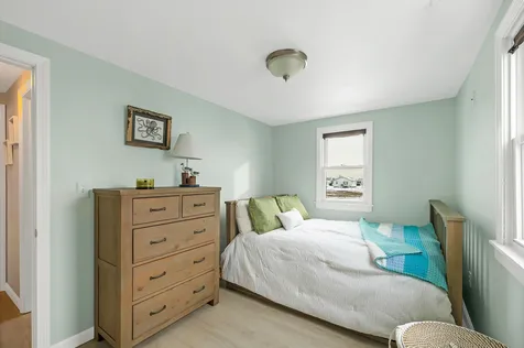 67 Hobson Avenue Hampton NH 03842