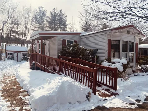 320 Old Lake Shore Road Gilford NH 03249