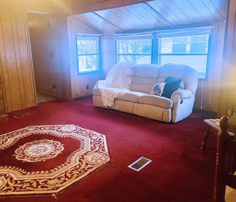320 Old Lake Shore Road Gilford NH 03249