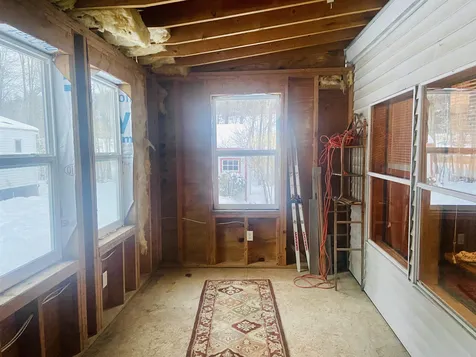 320 Old Lake Shore Road Gilford NH 03249