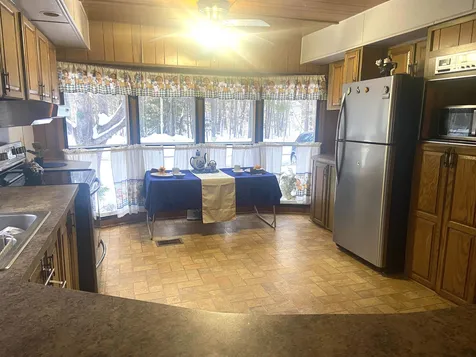 320 Old Lake Shore Road Gilford NH 03249