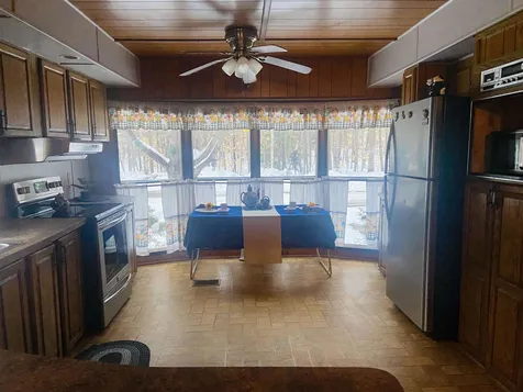 320 Old Lake Shore Road Gilford NH 03249