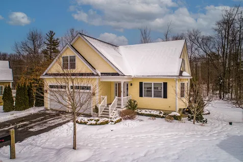 11 Madelyn Drive Dover NH 03820