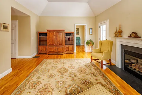 11 Madelyn Drive Dover NH 03820