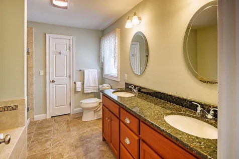 11 Madelyn Drive Dover NH 03820