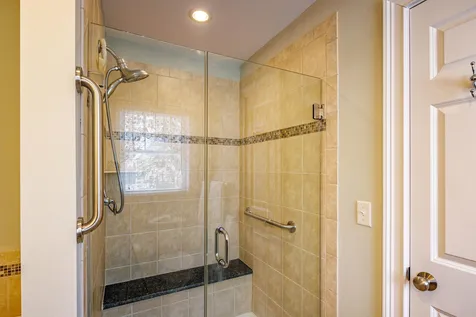 11 Madelyn Drive Dover NH 03820