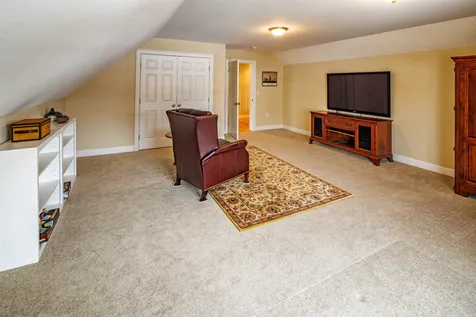 11 Madelyn Drive Dover NH 03820