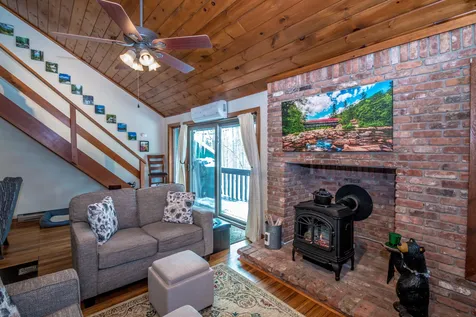 146 Stonehurst Manor Road Conway NH 03860