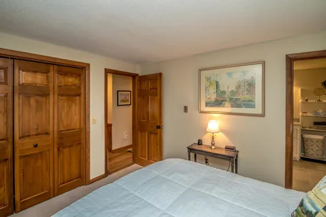 146 Stonehurst Manor Road Conway NH 03860