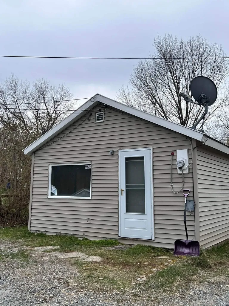 989-1009 Middle Pownal Road Pownal VT 05261