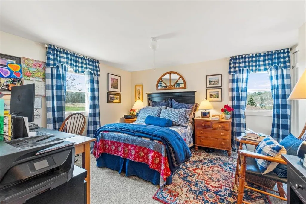 989-1009 Middle Pownal Road Pownal VT 05261