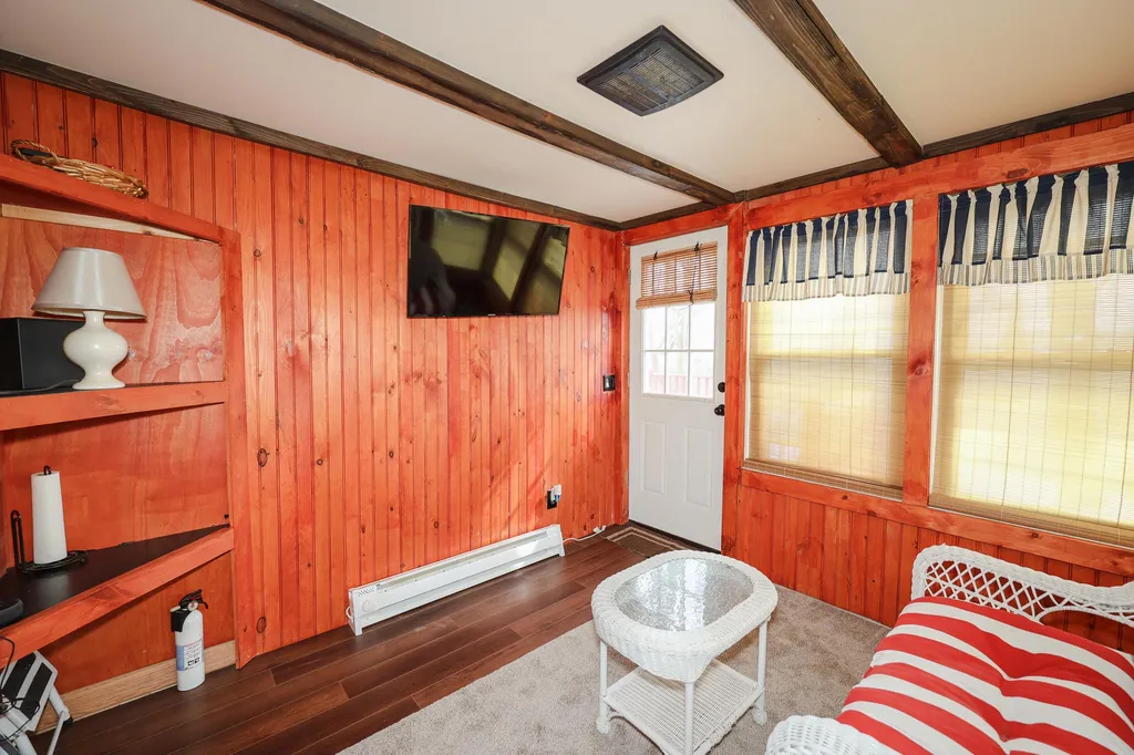 18 Russell Street Nashua NH 03060