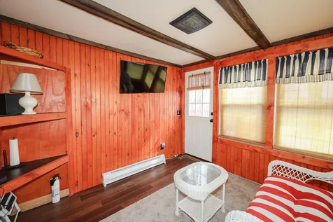 18 Russell Street Nashua NH 03060