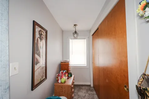 18 Russell Street Nashua NH 03060