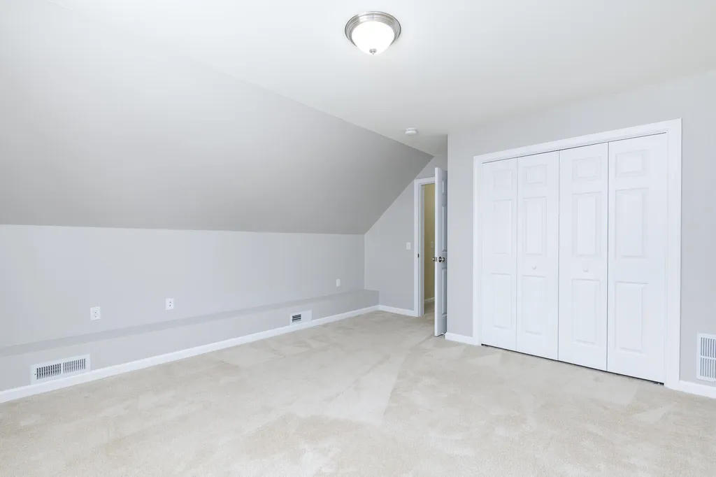30 Briar Lane Colchester VT 05446