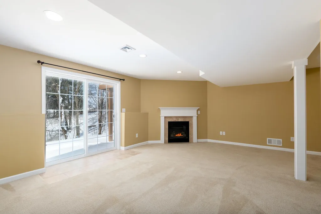 30 Briar Lane Colchester VT 05446
