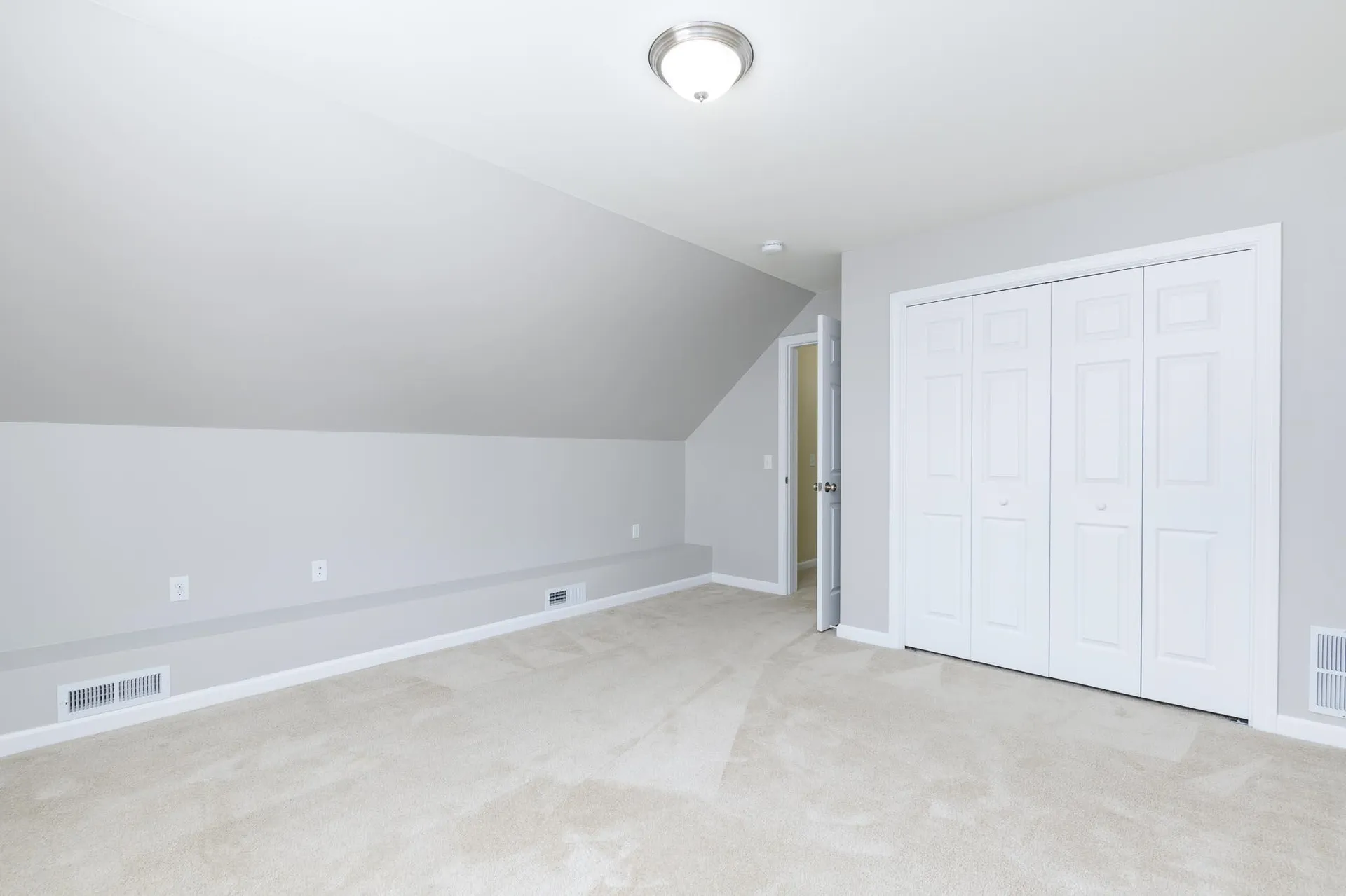 30 Briar Lane Colchester VT 05446
