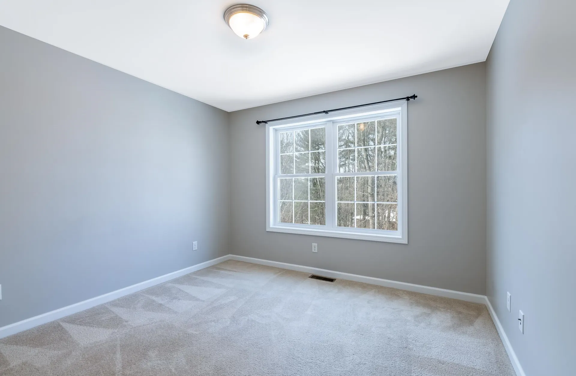 30 Briar Lane Colchester VT 05446