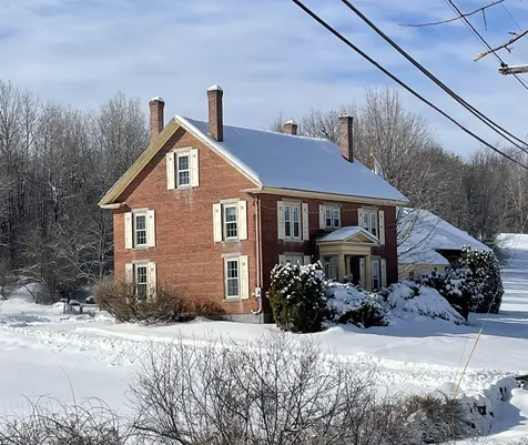 67 Bay Street Northfield NH 03276