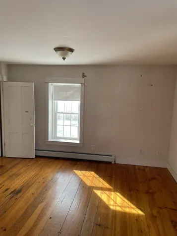 67 Bay Street Northfield NH 03276
