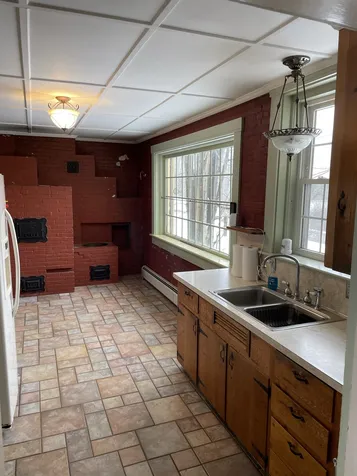 67 Bay Street Northfield NH 03276