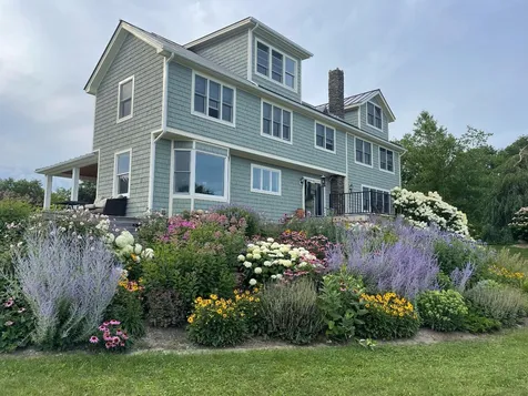 25 Ministry Lane South Hero VT 05486
