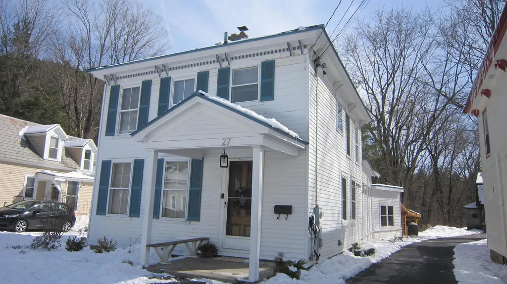 27 Michigan Street Winchester NH 03470