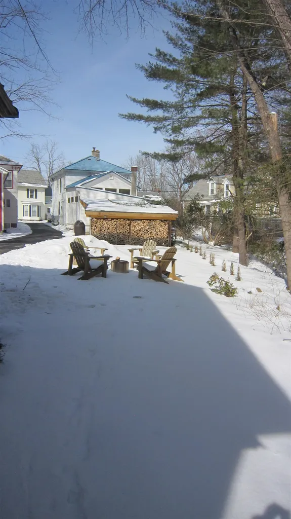 27 Michigan Street Winchester NH 03470