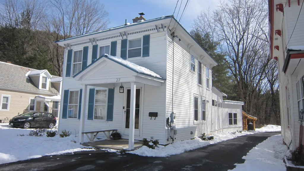 27 Michigan Street Winchester NH 03470