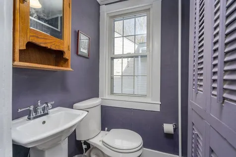 17 Drake Hill Road Strafford NH 03884