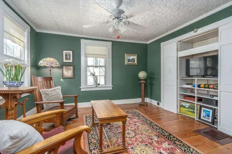 17 Drake Hill Road Strafford NH 03884