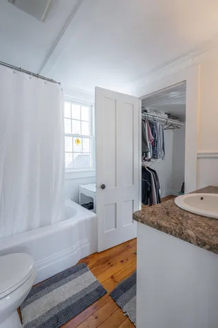 17 Drake Hill Road Strafford NH 03884