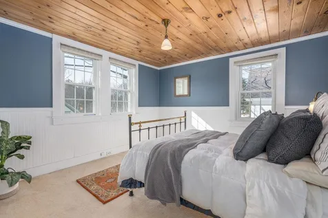 17 Drake Hill Road Strafford NH 03884
