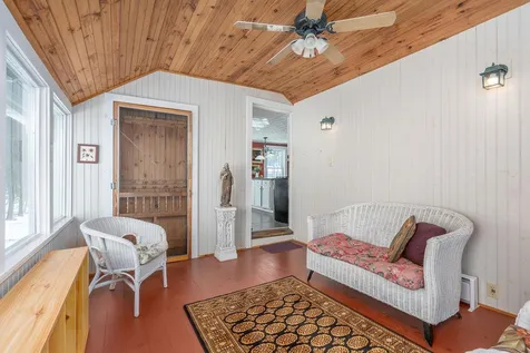 17 Drake Hill Road Strafford NH 03884