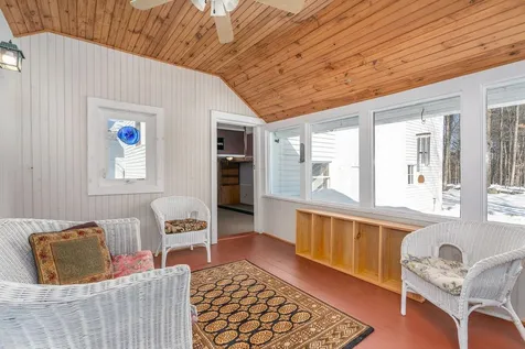 17 Drake Hill Road Strafford NH 03884