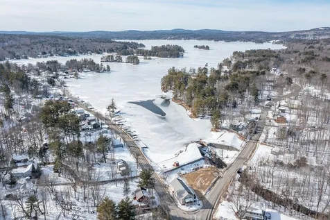 17 Drake Hill Road Strafford NH 03884