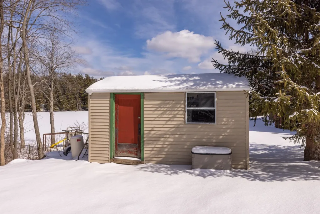 40 1/2 Buffumsville Road Somersworth NH 03878