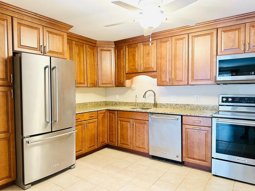 1 Bittersweet Road Nashua NH 03060